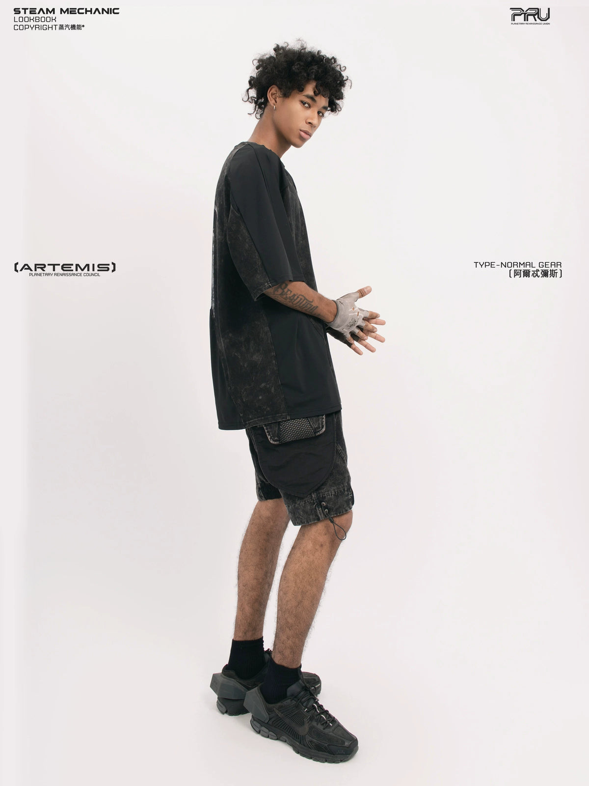 STARCORE black tortoise velcro mesh tee — construction detail