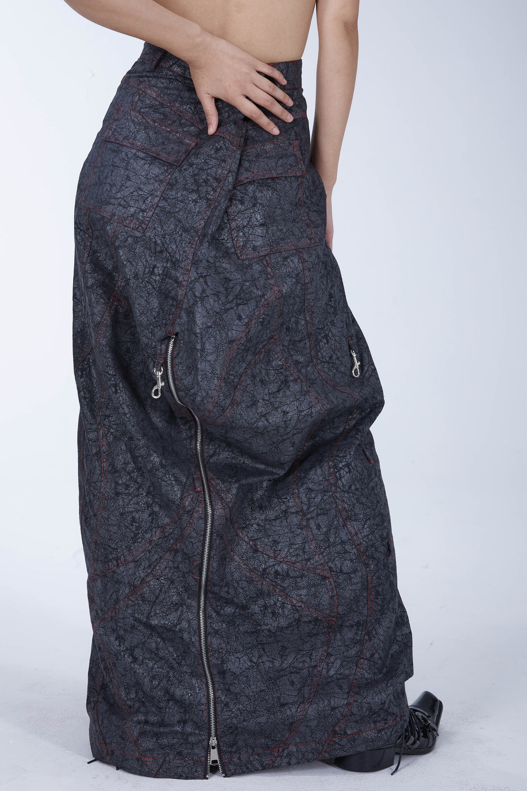 EMBRYO STRUCTURE convertible bustier & wide-leg pants — additional product detail view