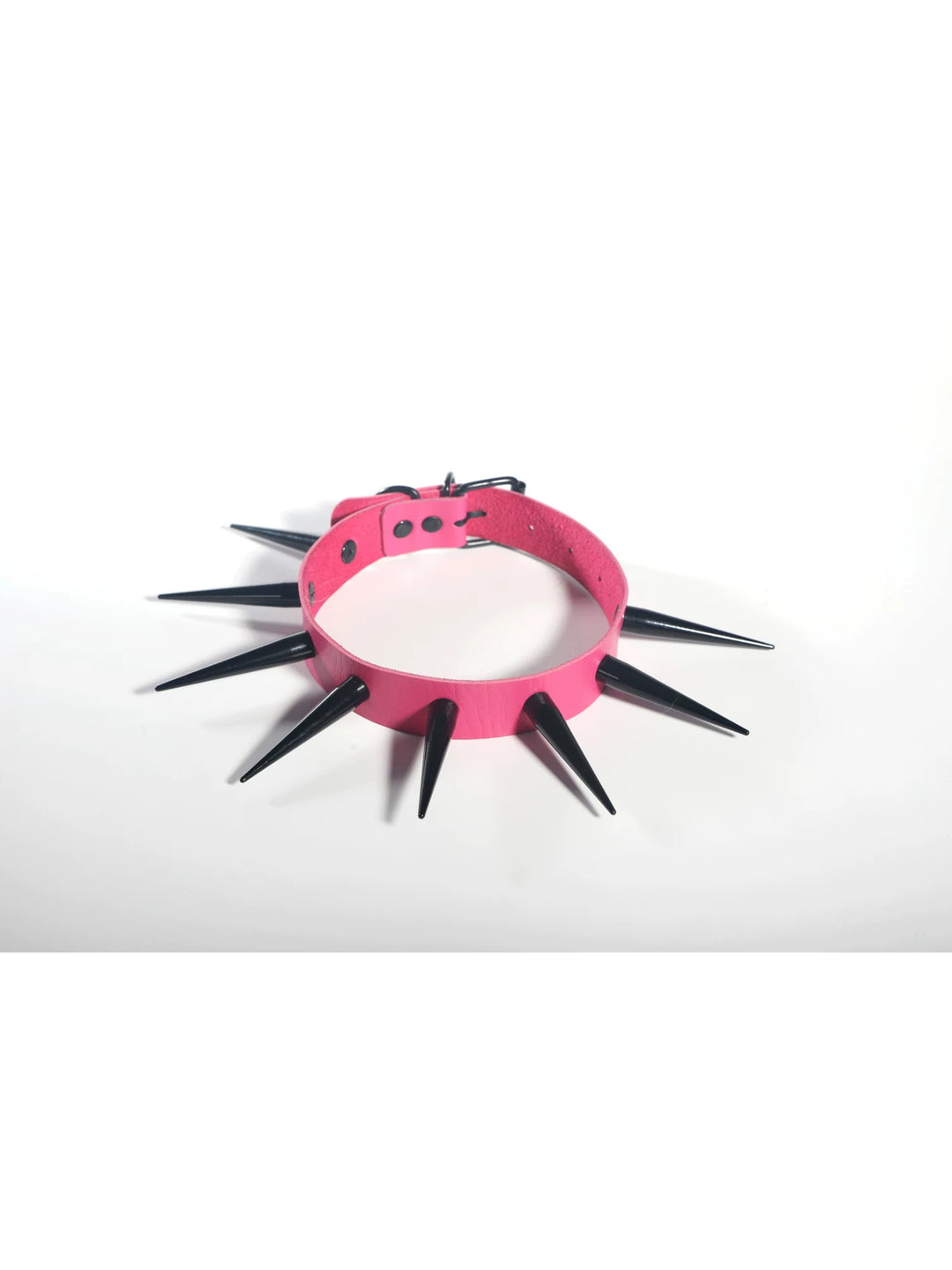 DEADENDKIDS SPIKE RING studded choker — full-length modeled view