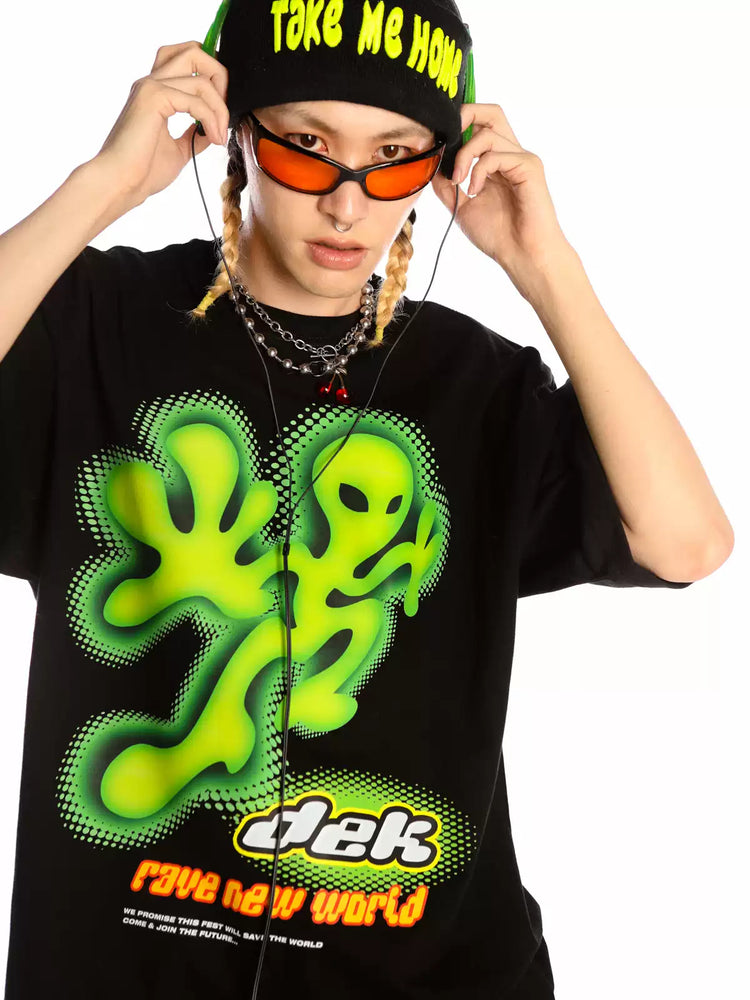 DEADENDKIDS ALIEN INVASION oversized graphic tee — front product presentation