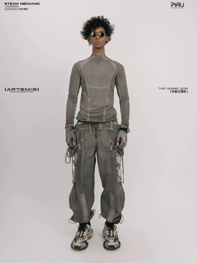 TWIN STAR meteor gray stretch riding base-layer top — front modeled product view