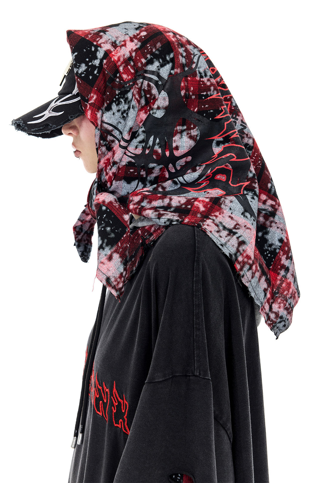 PINKSPINK REMAKE red-plaid bandana top / headscarf — modeled detail view of the garment construction