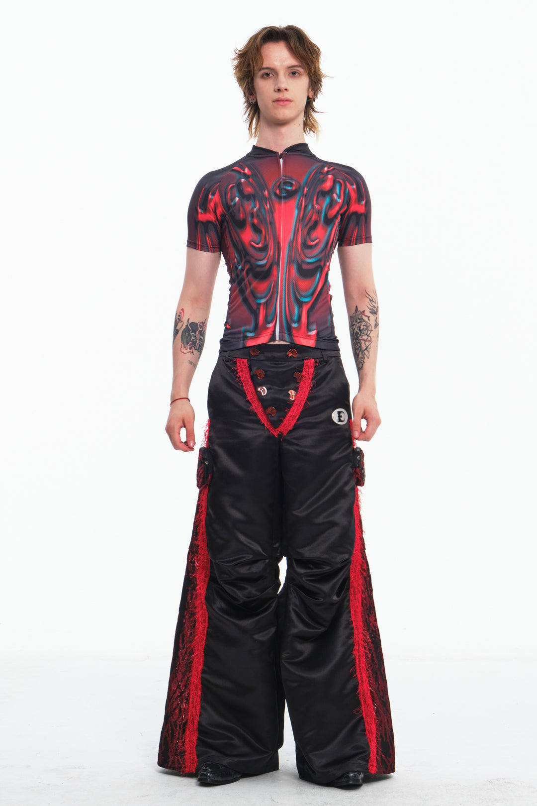 EMBRYO RED SIGNAL fitted cycling top — full-length modeled view