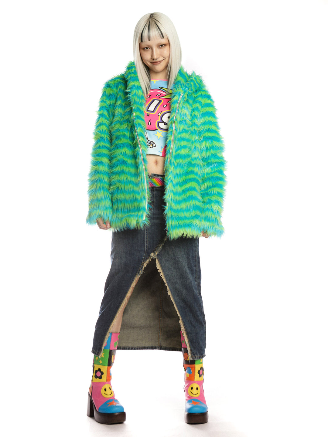 DEADENDKIDS RAVE STRIPE faux-fur hooded jacket — side or detail presentation
