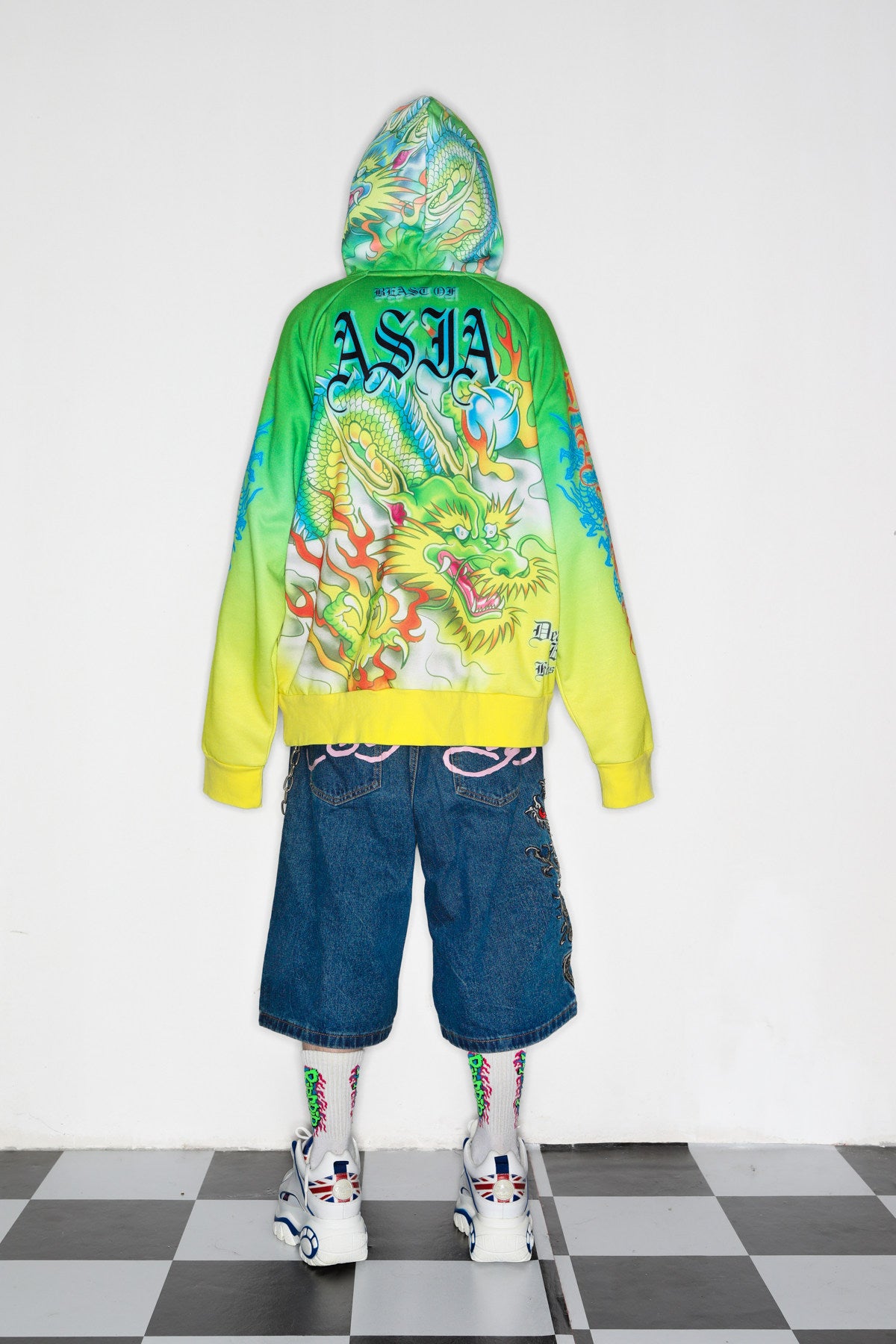 DEADENDKIDS DRAGON RIOT fleece zip hoodie — material and print detail