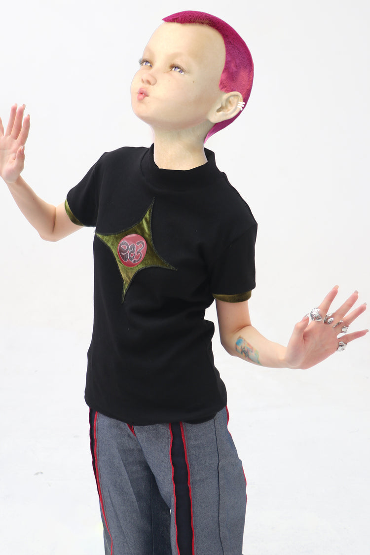 EMBRYO STARSHIFT 3D-effect fitted mock-neck tee — additional product detail view