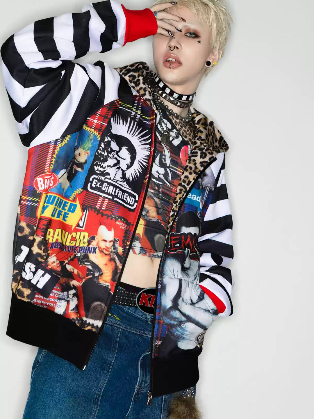 DEADENDKIDS PUNK COLLAGE fleece zip hoodie — side or detail presentation