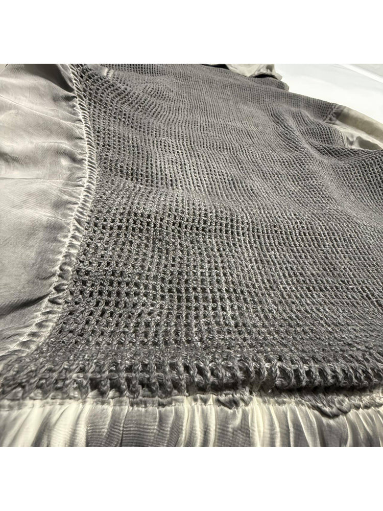 PIONEER meteorite-gray mesh hoodie — close-up of the mesh-back panel, seams and fabric texture