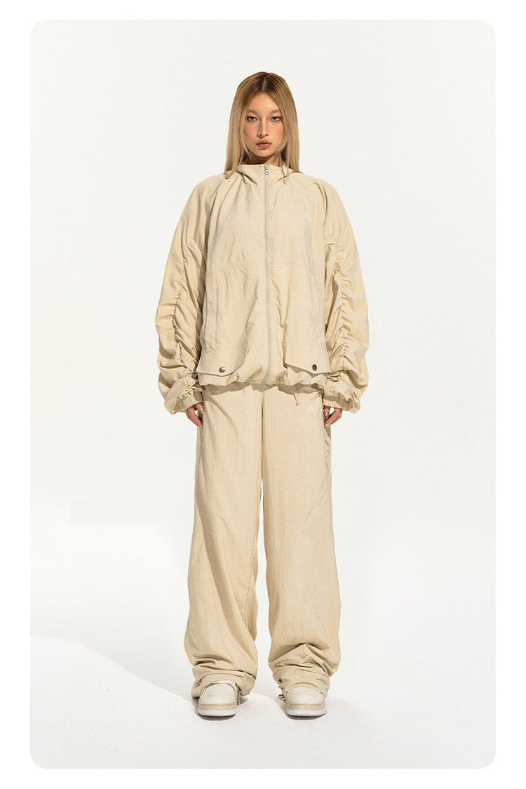 NAWS CLOUD softshell running jacket — modeled detail view of the garment construction