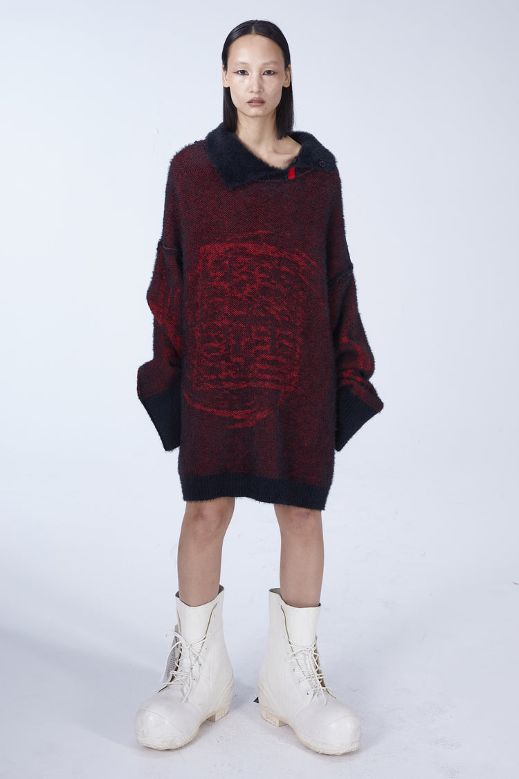 EMBRYO IMPERIAL SEAL reversible faux-mink sweater — material and hardware detail