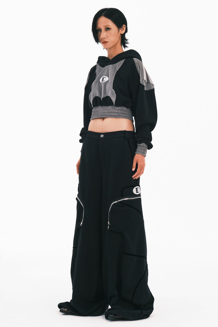 EMBRYO GUARD CORE cropped graphic sweatshirt — construction detail