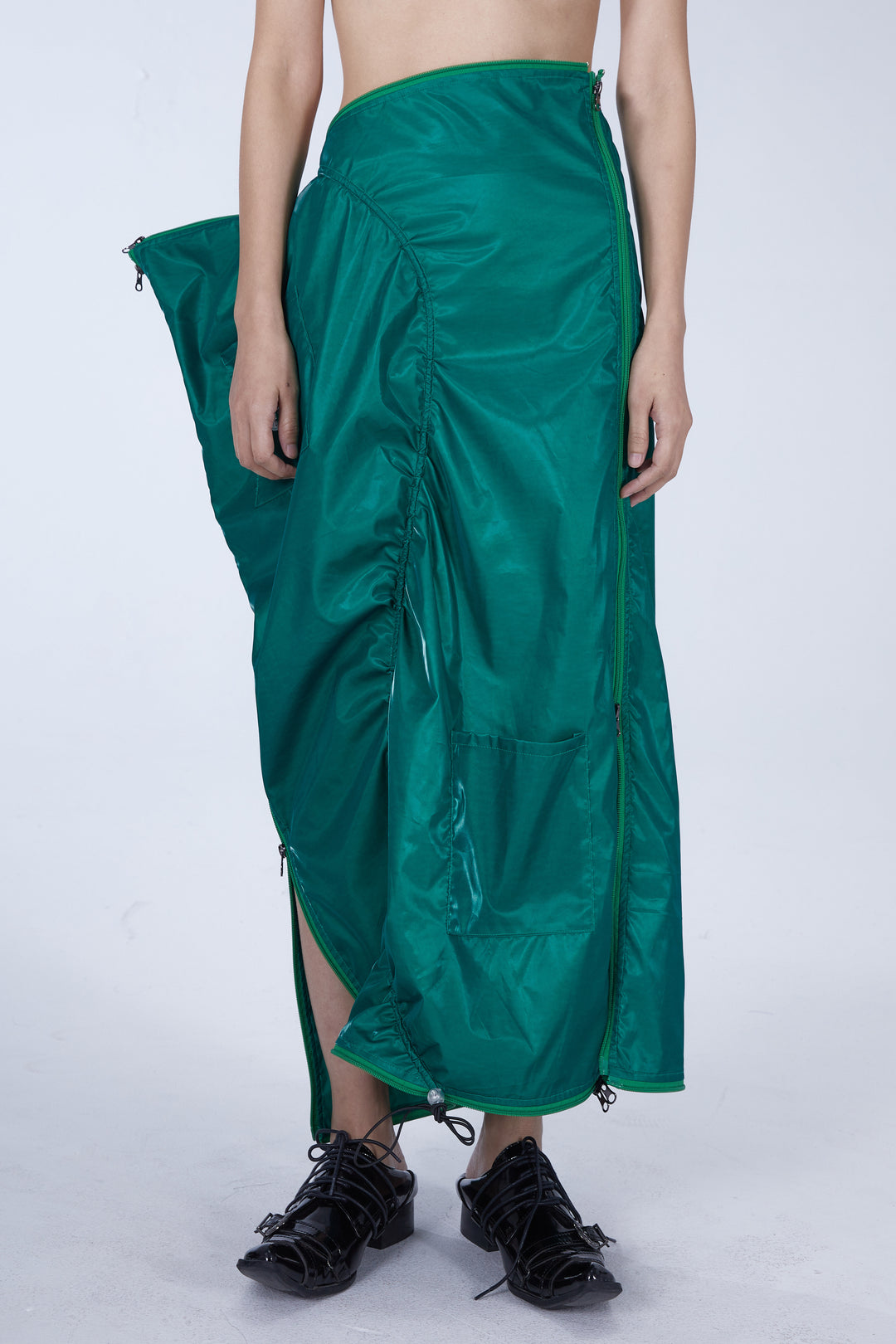 EMBRYO SLEEP POD convertible dress & bag — construction detail