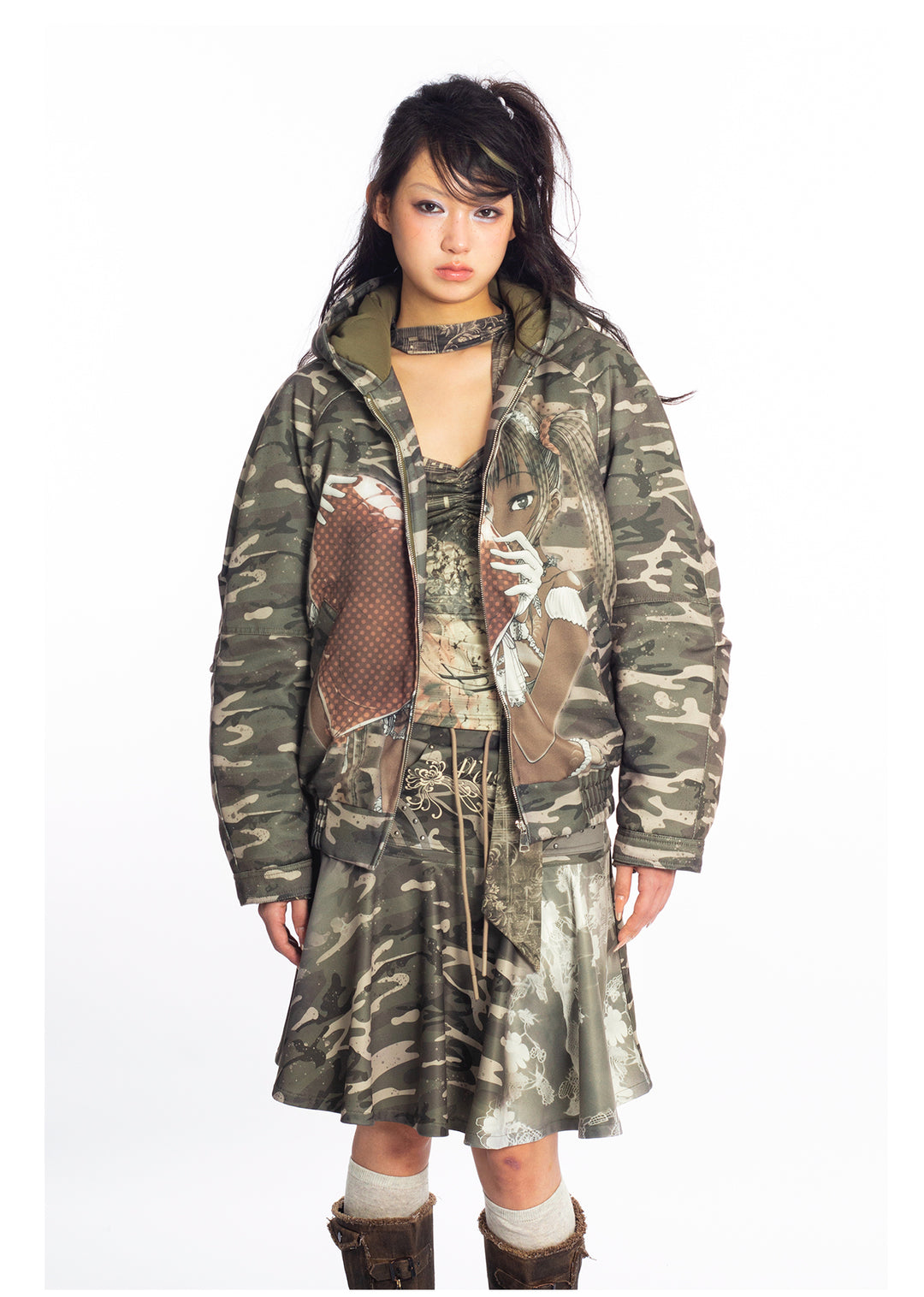 4RE1GN Camouflage Heart Hooded Puffer Jacket