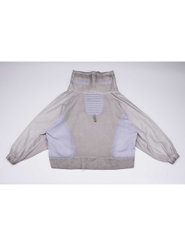PIONEER eris white detachable-pocket utility hoodie — back flat-lay view showing pleated back panel and hanging loop