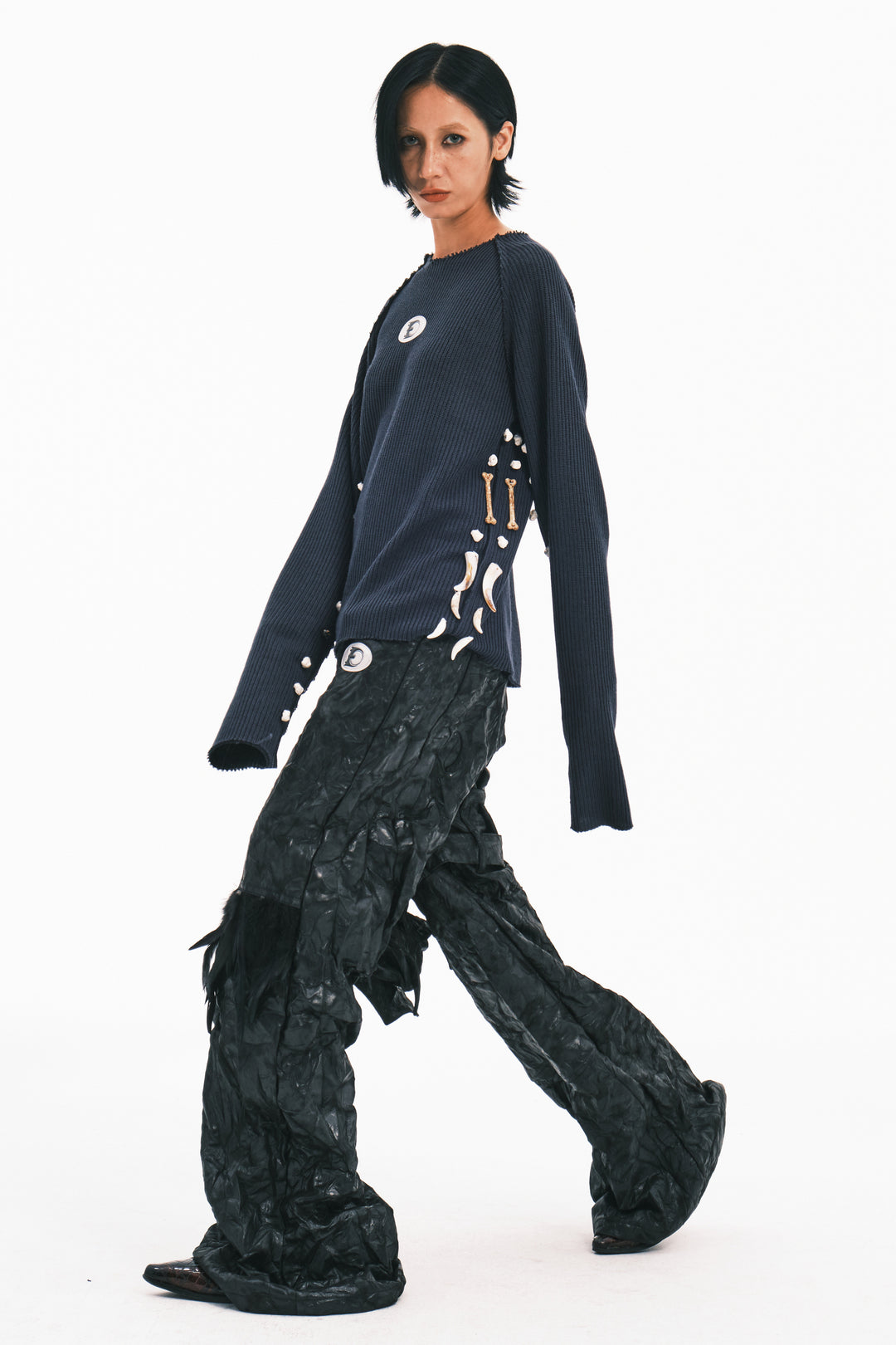 EMBRYO BONEWORK hand-knit sweater — additional product detail view