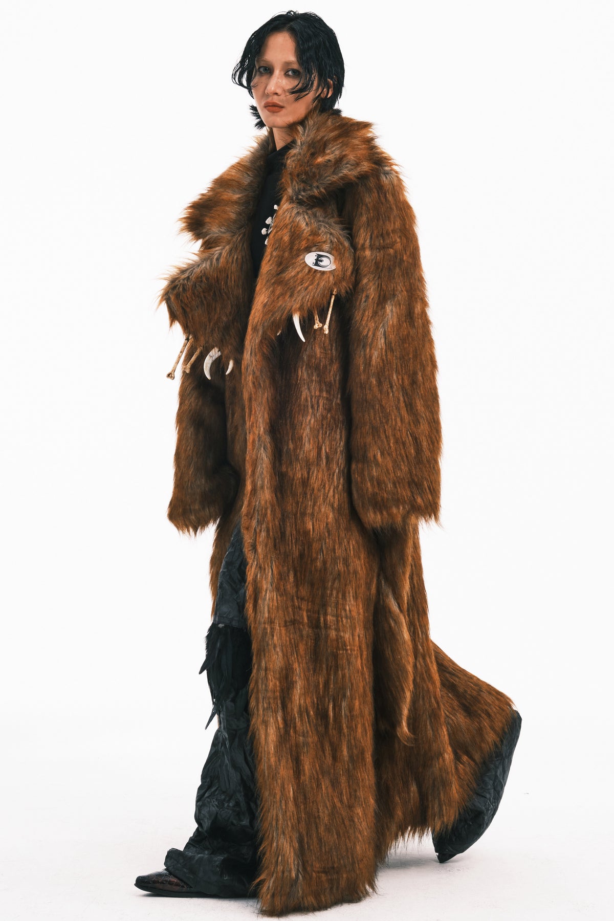 EMBRYO PRIMAL BONE extra-long faux-fur coat — alternate modeled angle