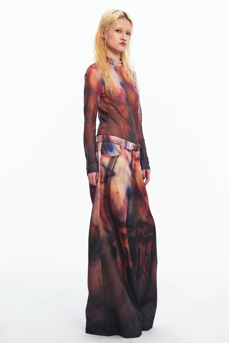 EMBRYO BRUISE SIGNAL printed wide-leg pants — close modeled view