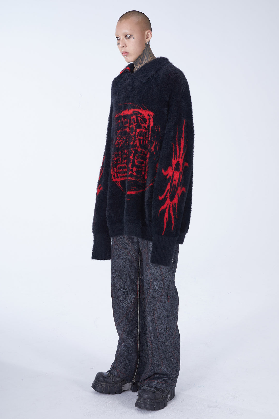 EMBRYO IMPERIAL SEAL reversible faux-mink sweater — construction detail