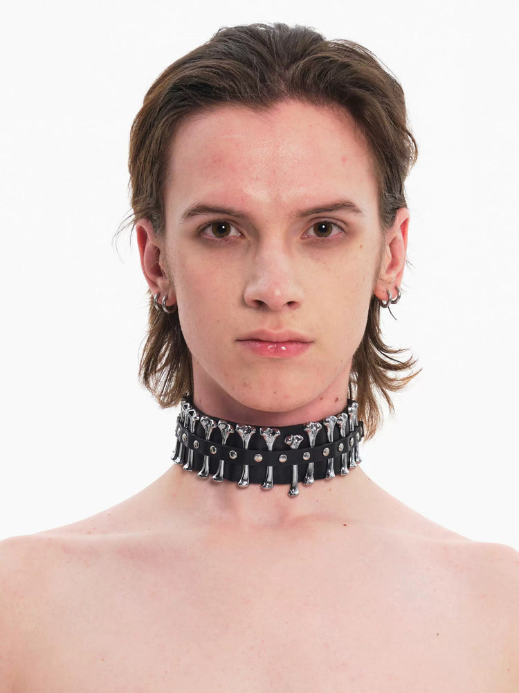 EMBRYO BONE CHAIN genuine-leather choker — front product presentation