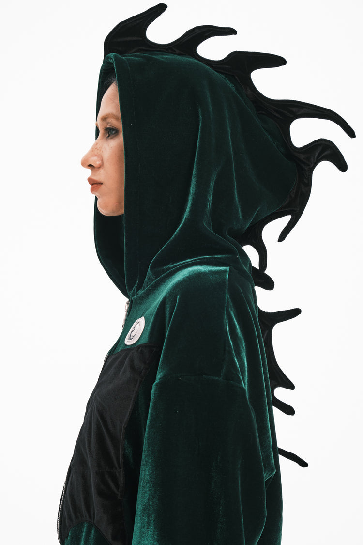EMBRYO GREEN SPIKE cropped velvet hoodie — additional product detail view