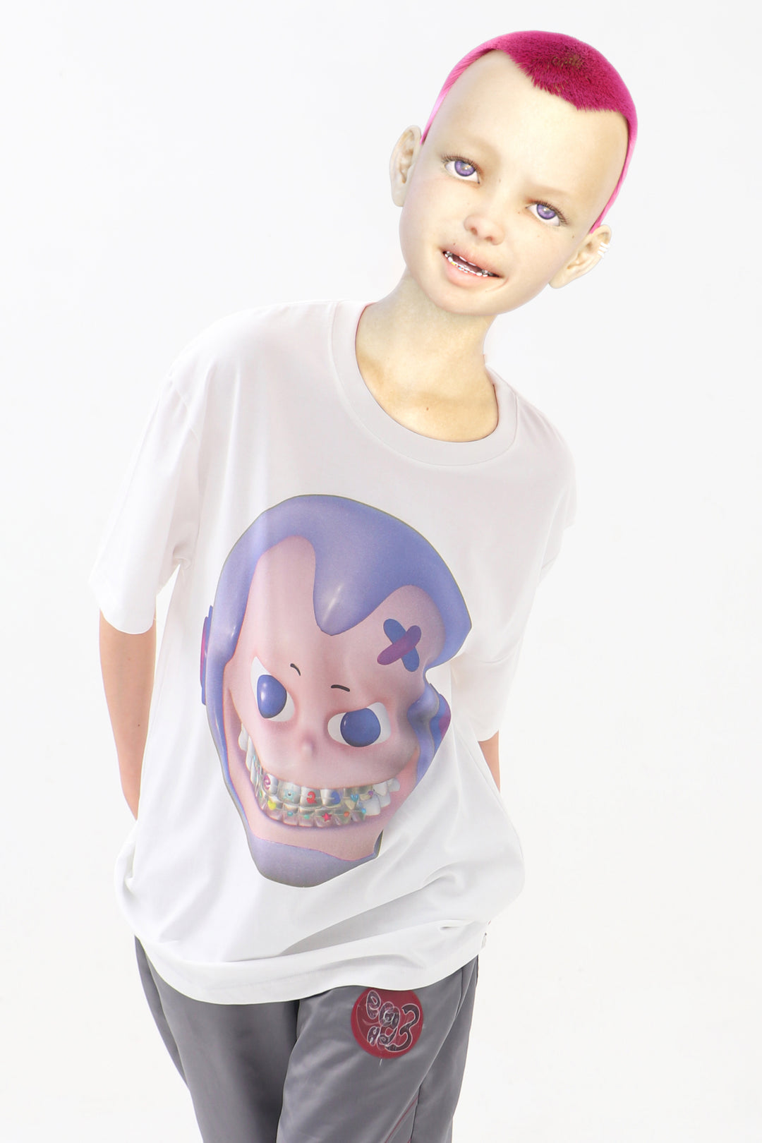 EMBRYO E23 LITTLE ONE oversized white graphic tee — additional product detail view