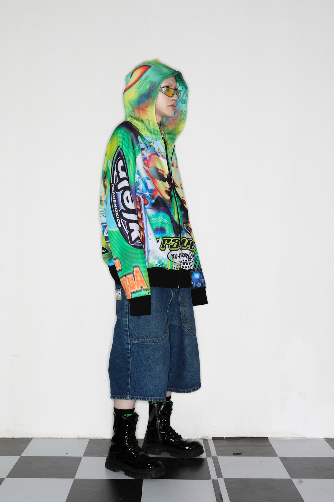 DEADENDKIDS ALIEN INVASION graphic fleece zip hoodie — close modeled view