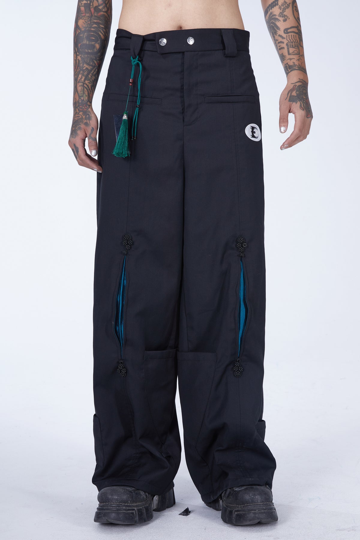 EMBRYO IMPERIAL SEAL wide-leg suit pants — rear modeled view
