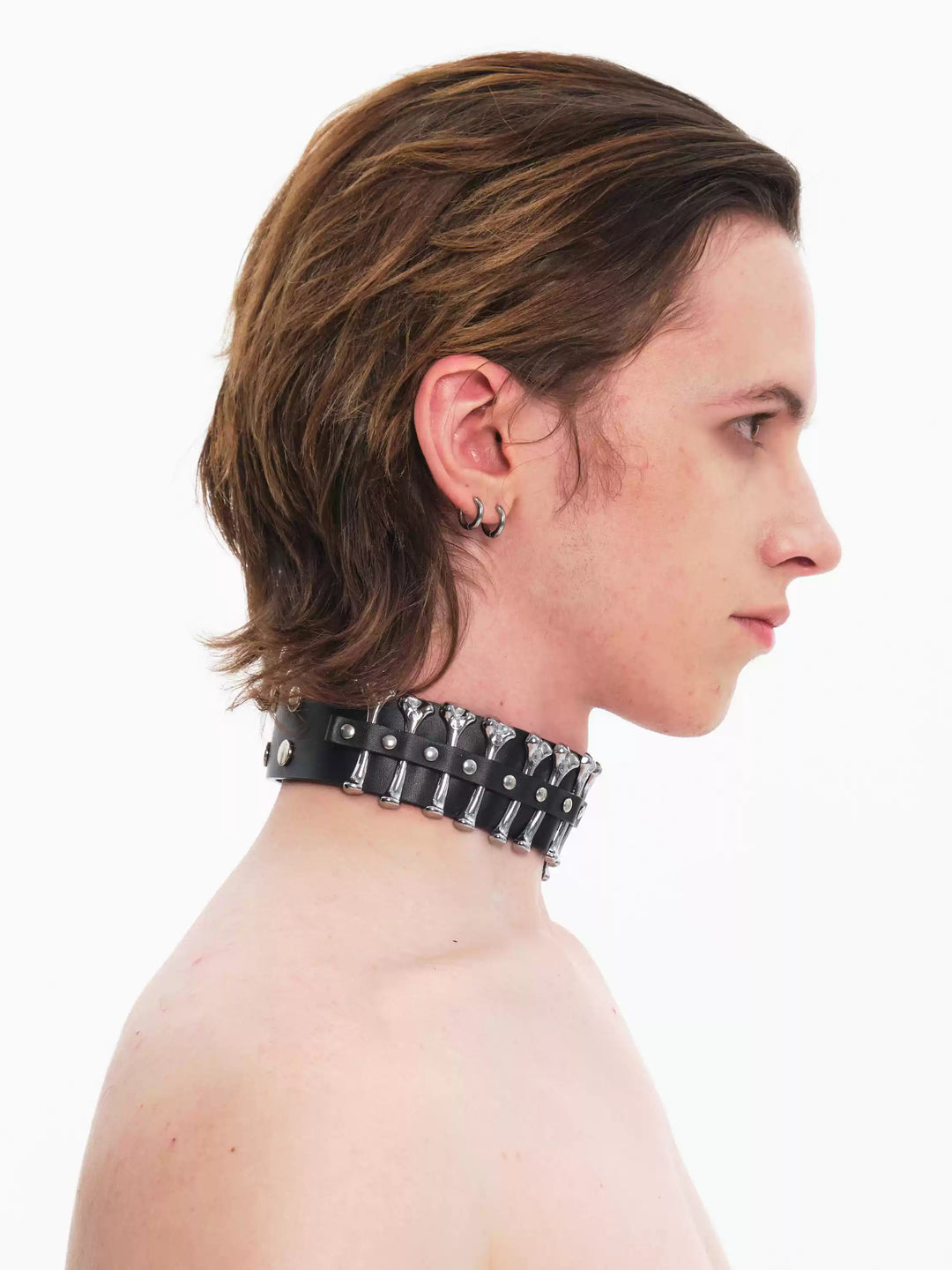 EMBRYO BONE CHAIN genuine-leather choker — side or detail presentation