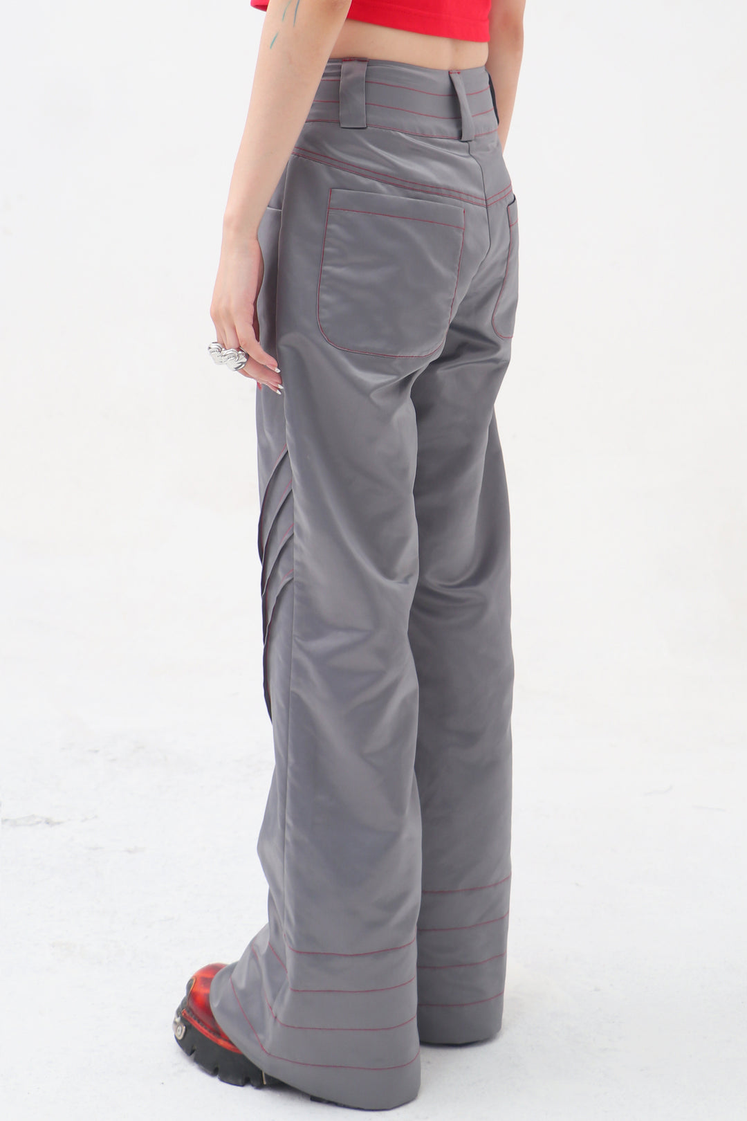 EMBRYO STARSHIFT ruched 3D-effect pants — construction detail