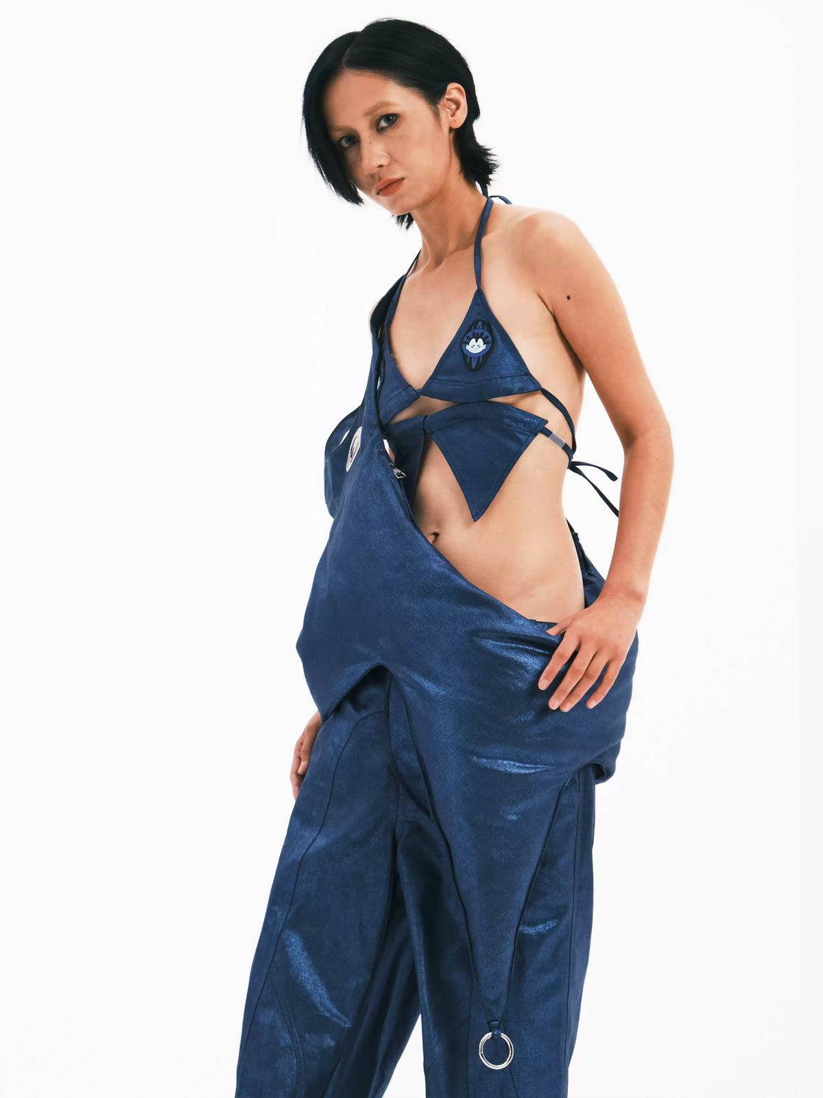 EMBRYO BLUE SPIKE padded sculptural bag — alternate modeled angle