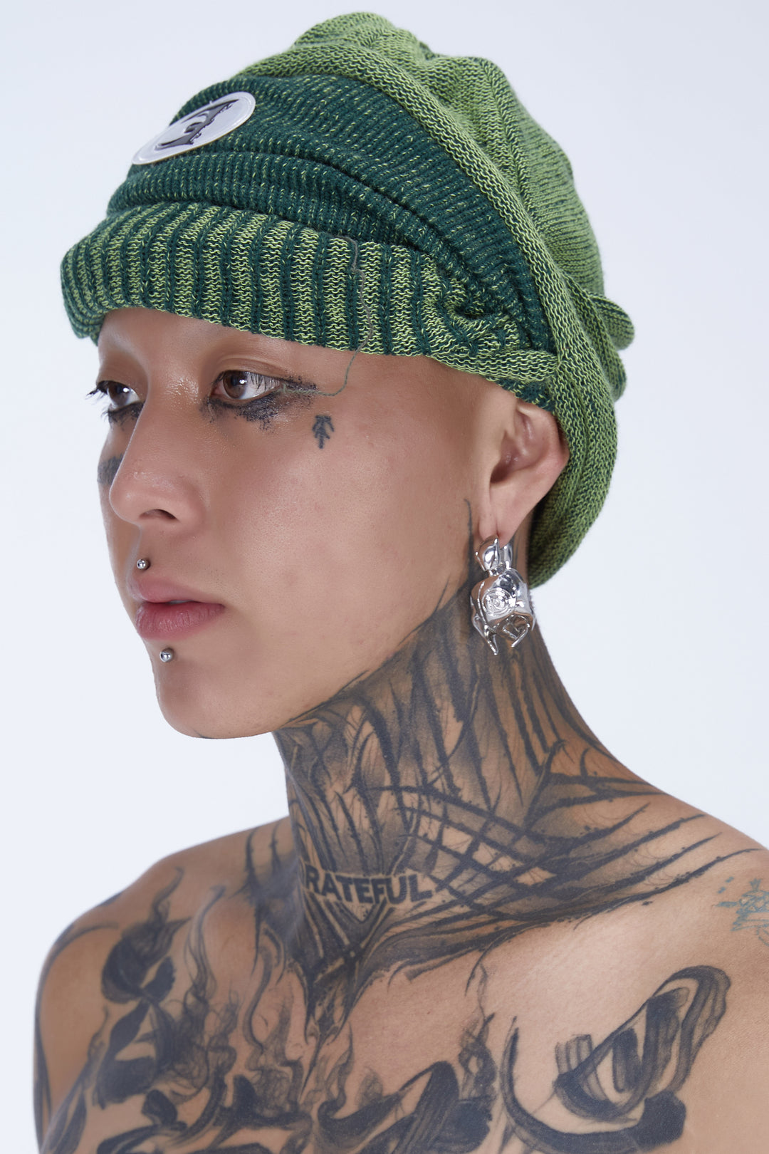 EMBRYO DOUBLE FORM convertible knit hat — material and hardware detail