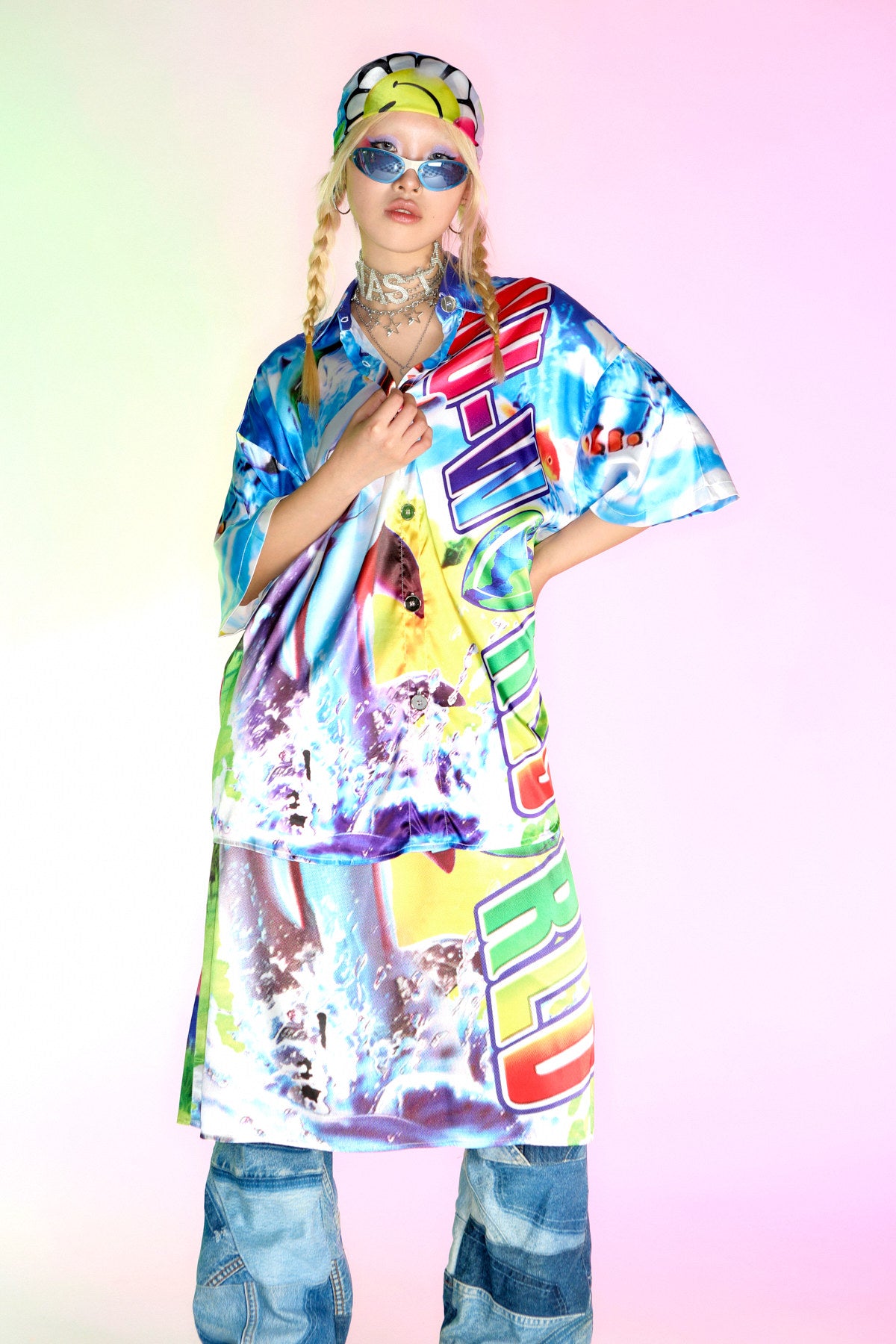 DEADENDKIDS ISLAND GRAFFITI satin-effect shirt — alternate modeled angle