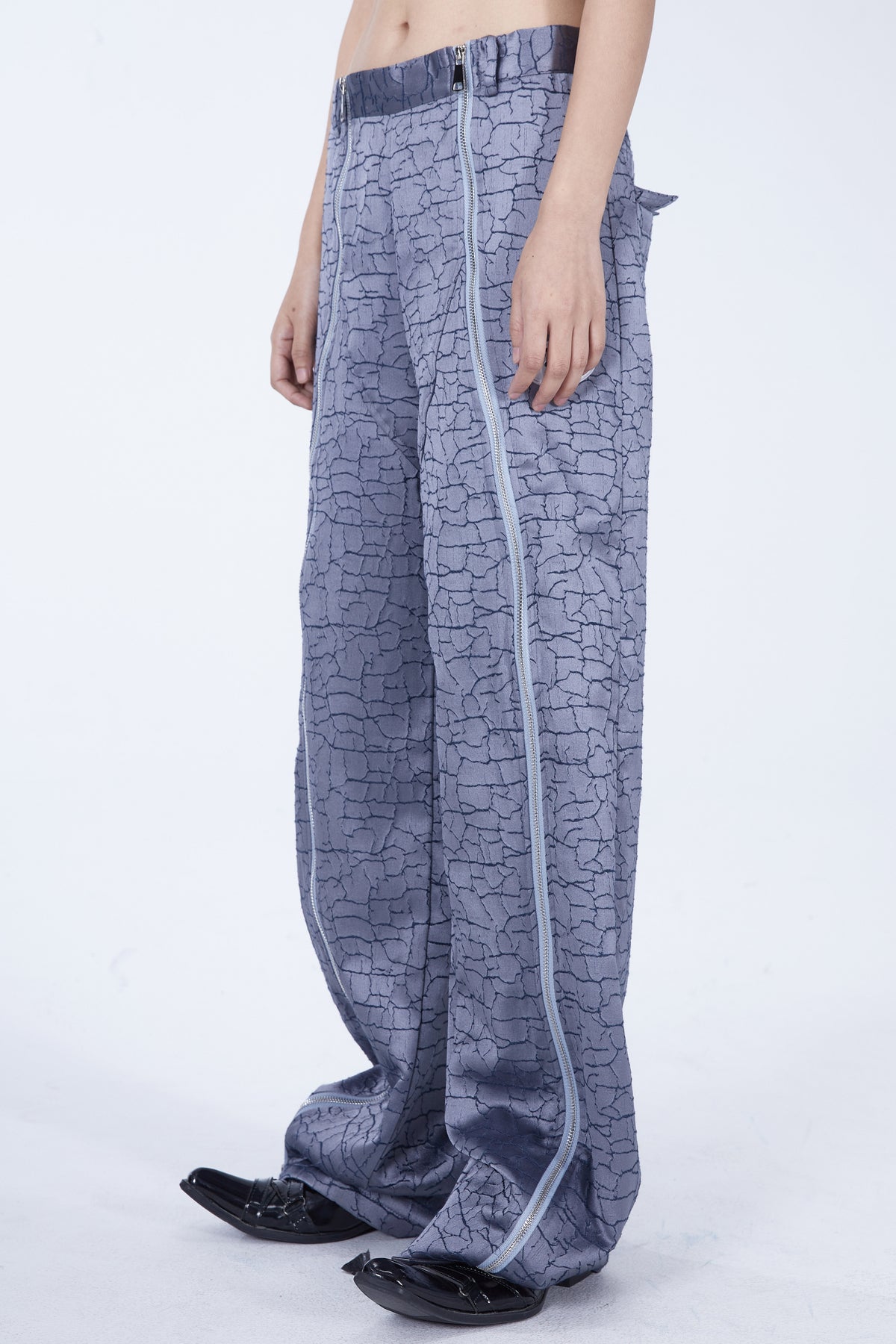EMBRYO FIVE POISONS luminous-zip crackle flare pants — product-only front view