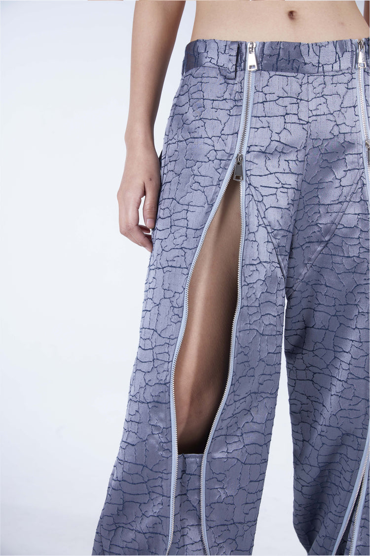 EMBRYO FIVE POISONS luminous-zip crackle flare pants — additional product detail view
