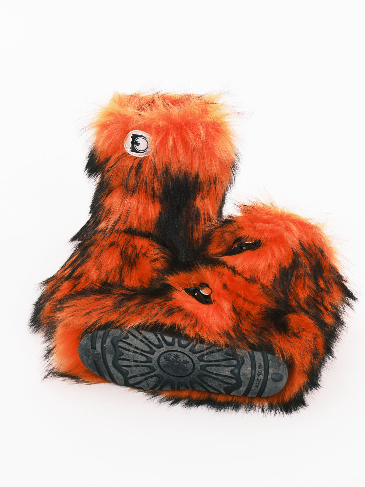 EMBRYO PRIMAL FUR long-pile snow boots — rear or construction presentation