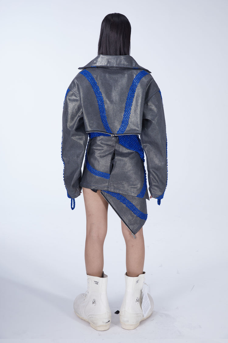 EMBRYO METAL SHELL convertible canvas jacket — rear modeled view