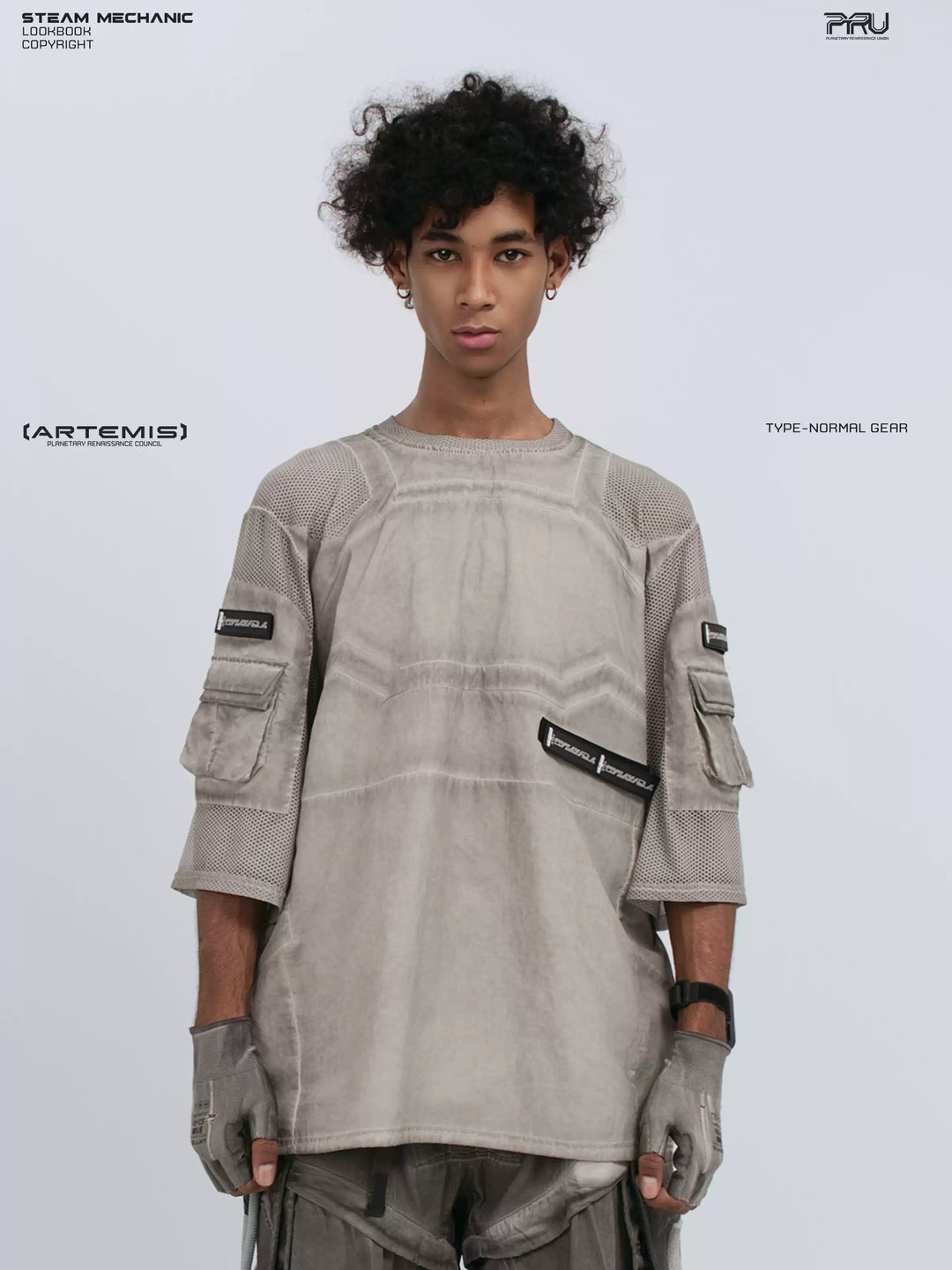 STARCORE xirang brown velcro mesh tee — front three-quarter modeled view with arms lowered