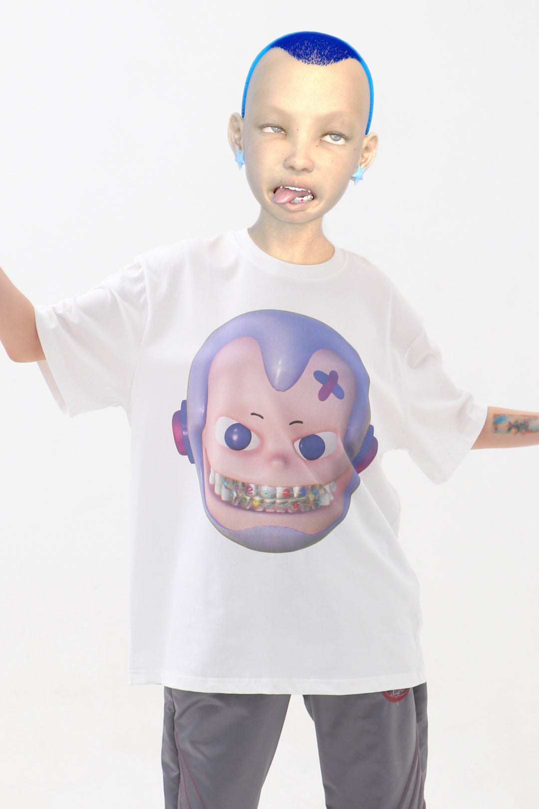 EMBRYO E23 LITTLE ONE oversized white graphic tee — additional product detail view