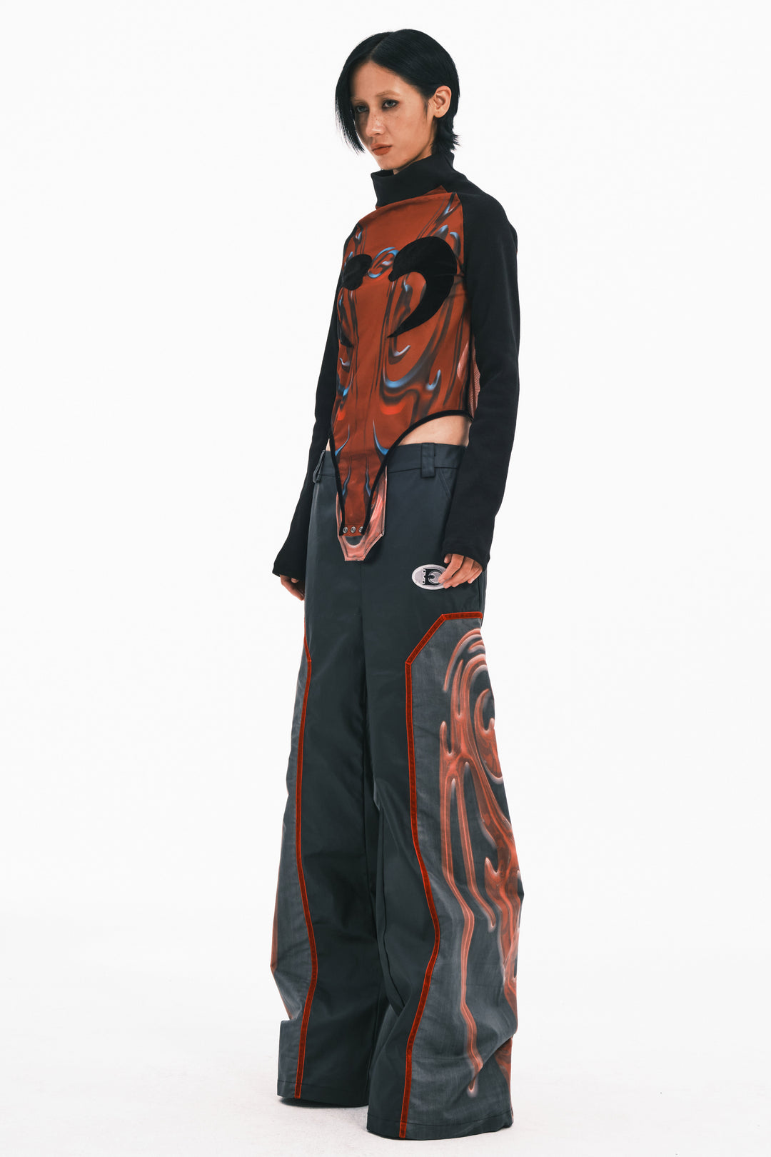 EMBRYO RED TOTEM coated wide-leg pants — construction detail
