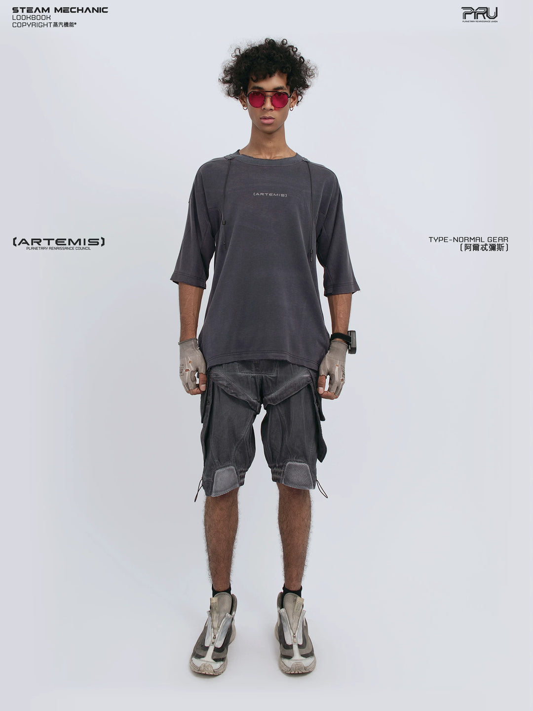 LIGHTSHADOW spirit deconstructed technical tee — front modeled product view