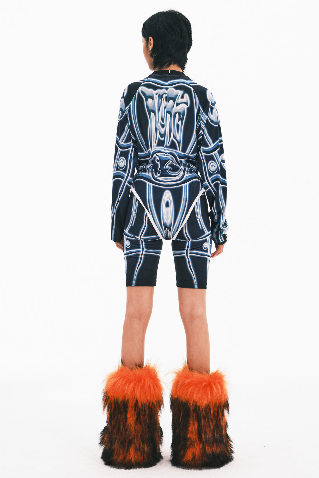 EMBRYO PRIMAL FUR long-pile snow boots — rear modeled view