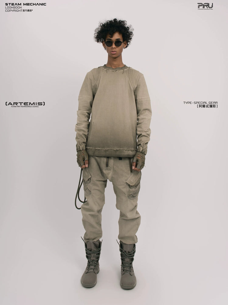 CHAOS ERA xirang brown raw-edge long-sleeve top — front modeled product view