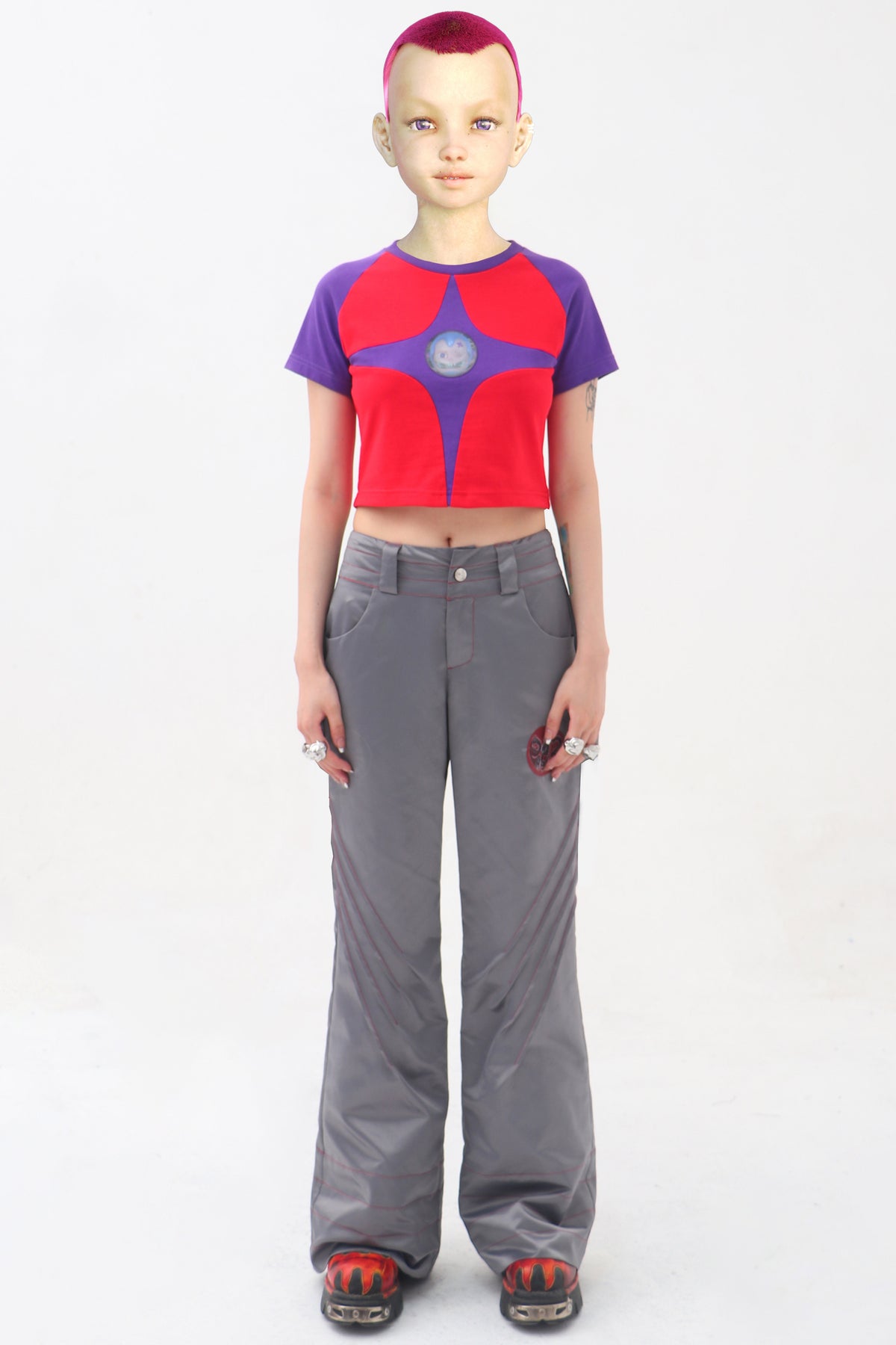 EMBRYO STARSHIFT cropped raglan tee — product-only front view