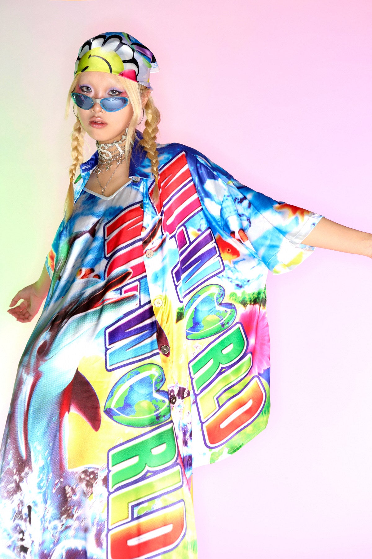 DEADENDKIDS ISLAND GRAFFITI satin-effect shirt — material and print detail