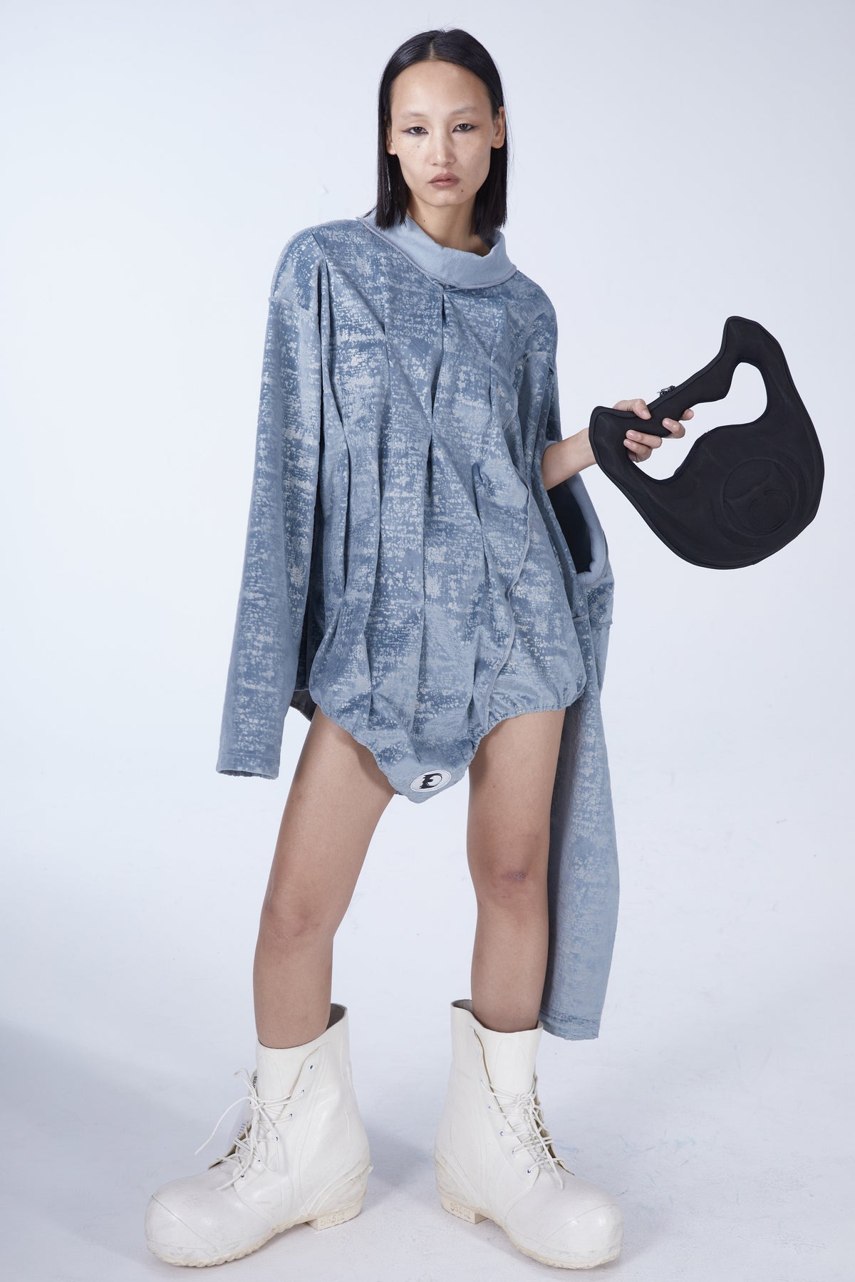 EMBRYO DOUBLE COLLAR asymmetric sweatshirt — fabric and graphic detail