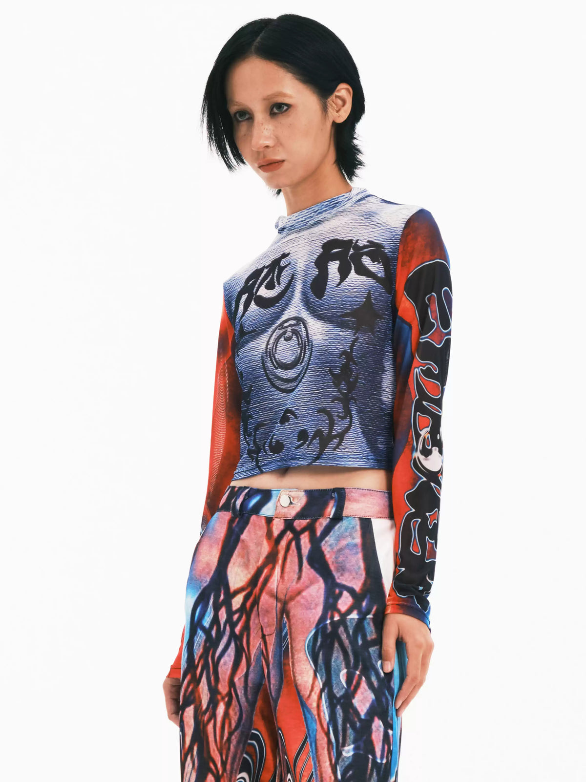 EMBRYO MYSTIC TOTEM fitted mesh crop top — three-quarter modeled view