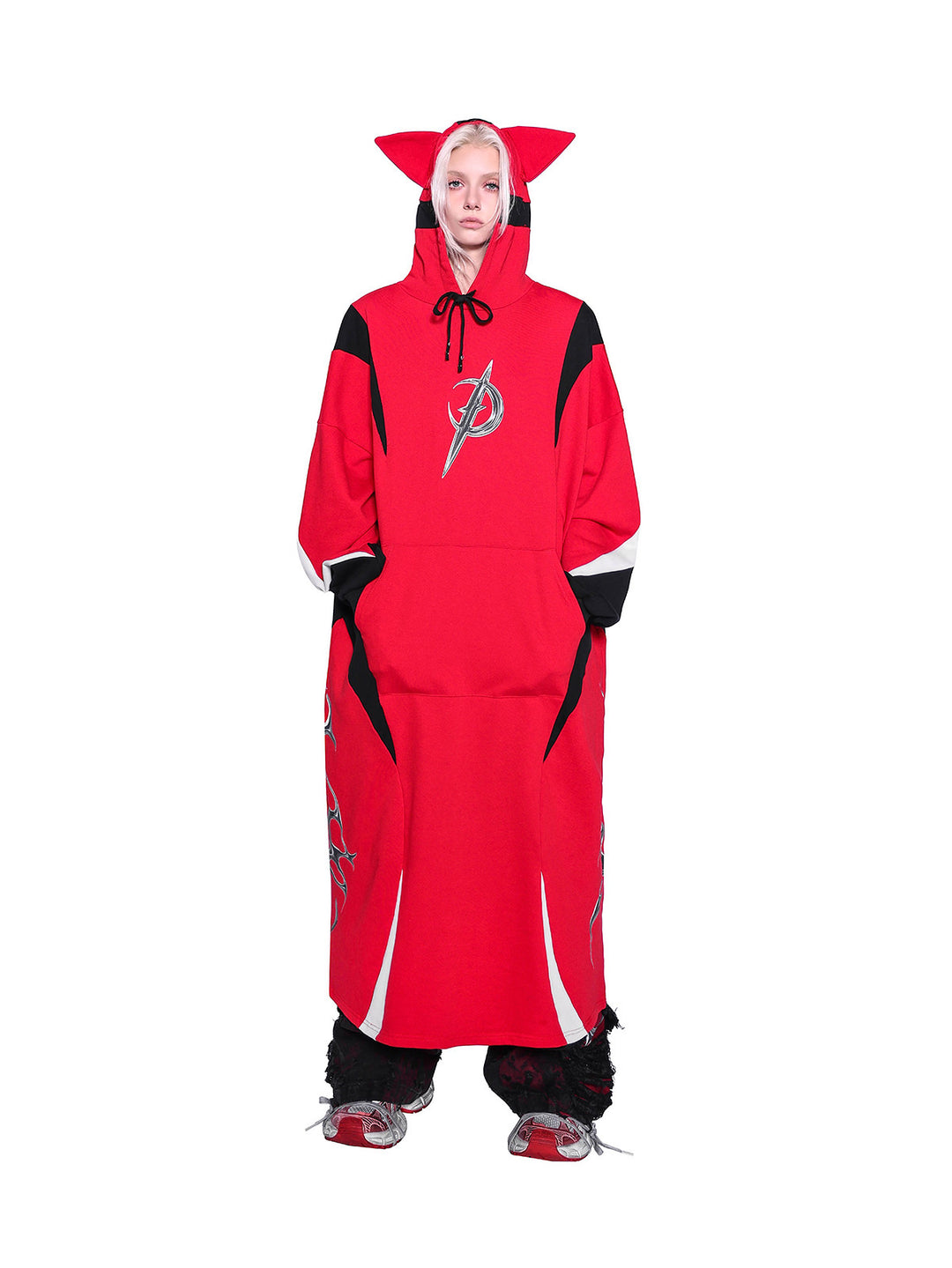 PINKSPINK CAT RACER longline hoodie in red black — front full-length modeled view with hands in the pocket corresponding to the hero collage