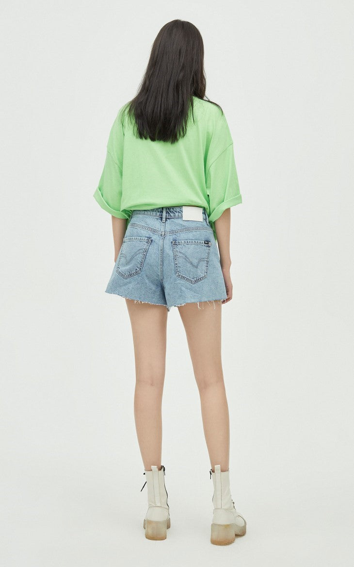ONLY PAPER TEAR patchwork denim shorts, blue, full rear outfit