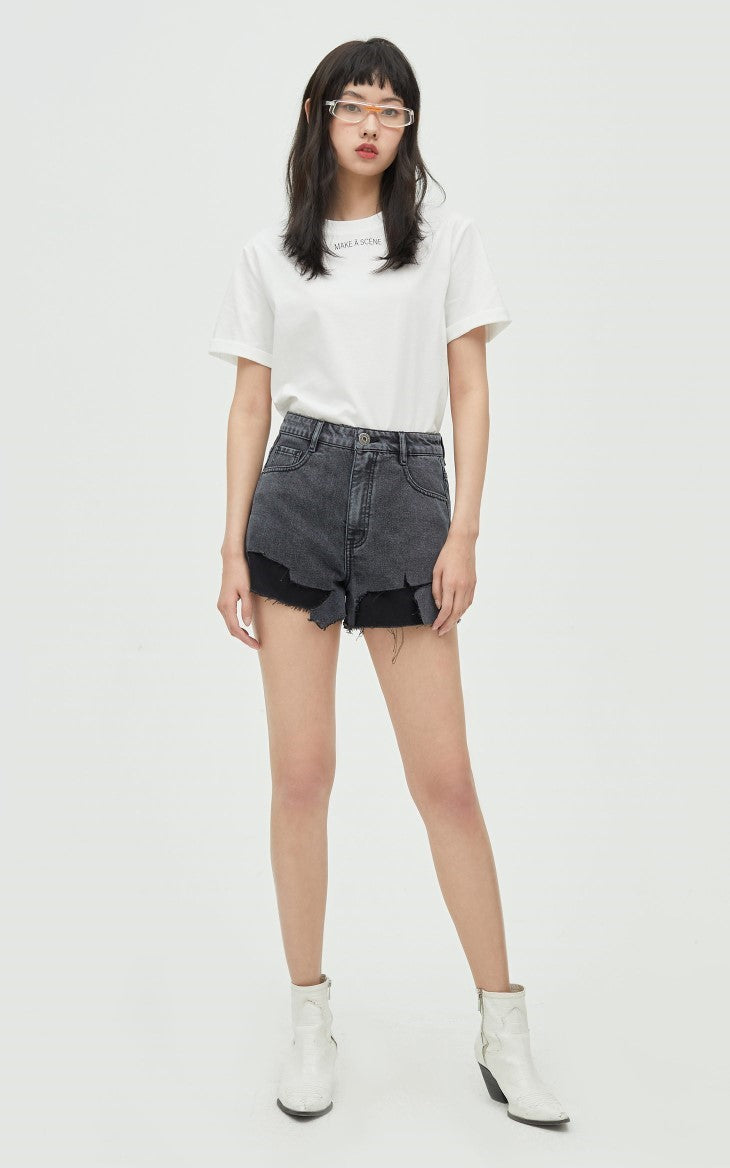 ONLY PAPER TEAR patchwork denim shorts, black, full standing pose with feet apart