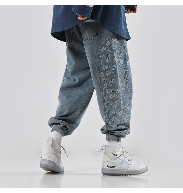 BJHG CASHEW paisley-panel loose jeans, front styling with feet apart